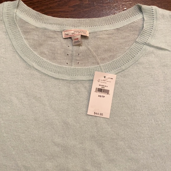 NWT GAP knit tee - Picture 2 of 4